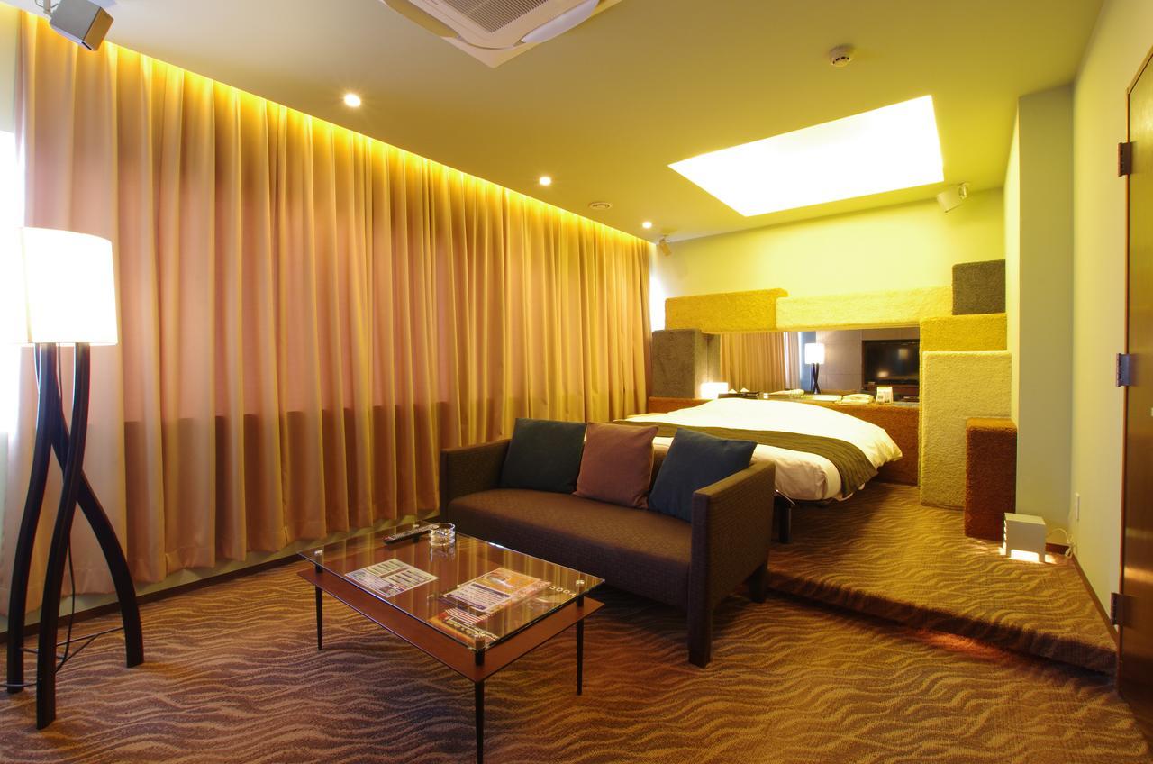 Blue Hotel Octa (Adults Only) Sapporo Zewnętrze zdjęcie