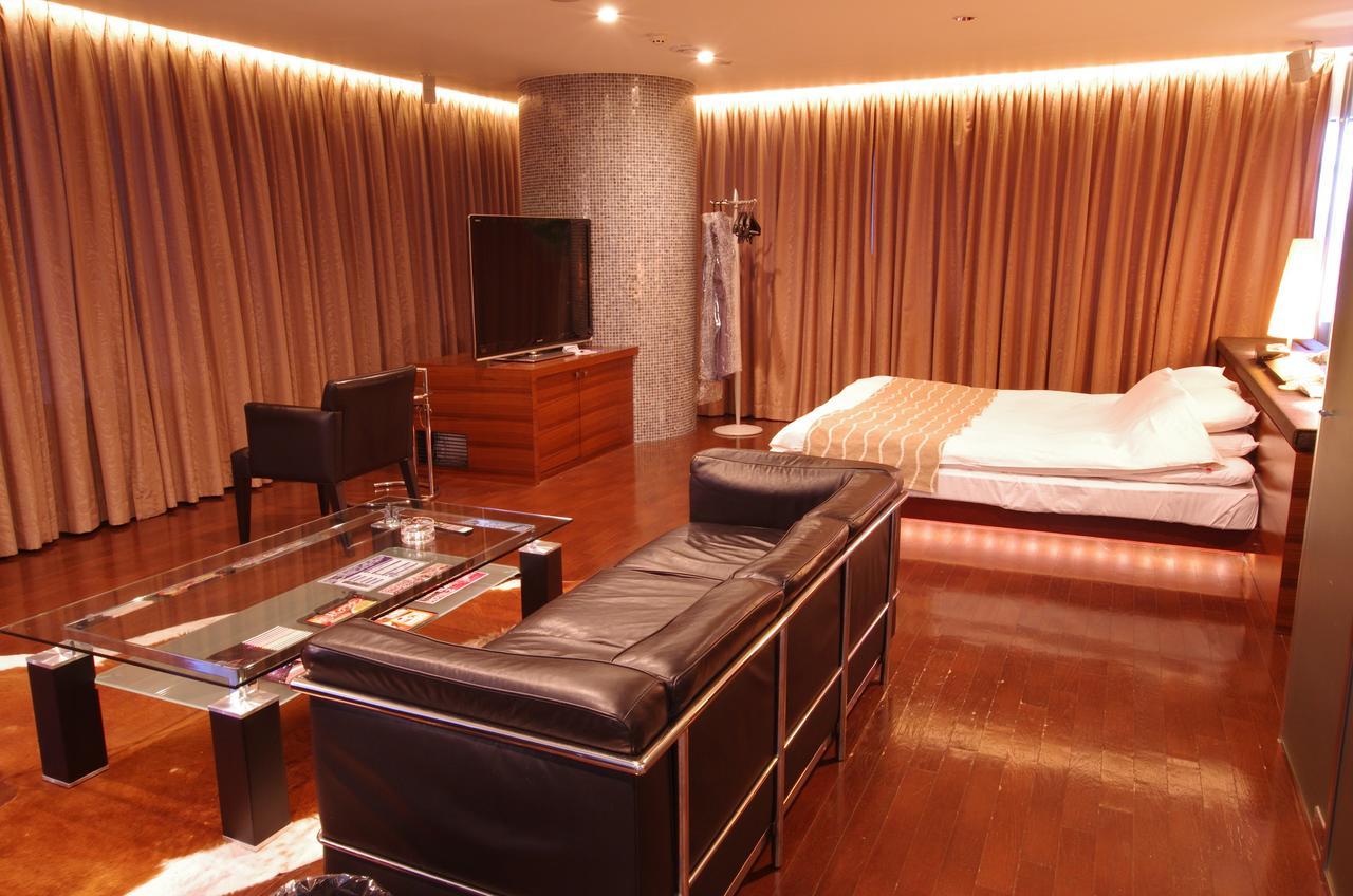 Blue Hotel Octa (Adults Only) Sapporo Zewnętrze zdjęcie