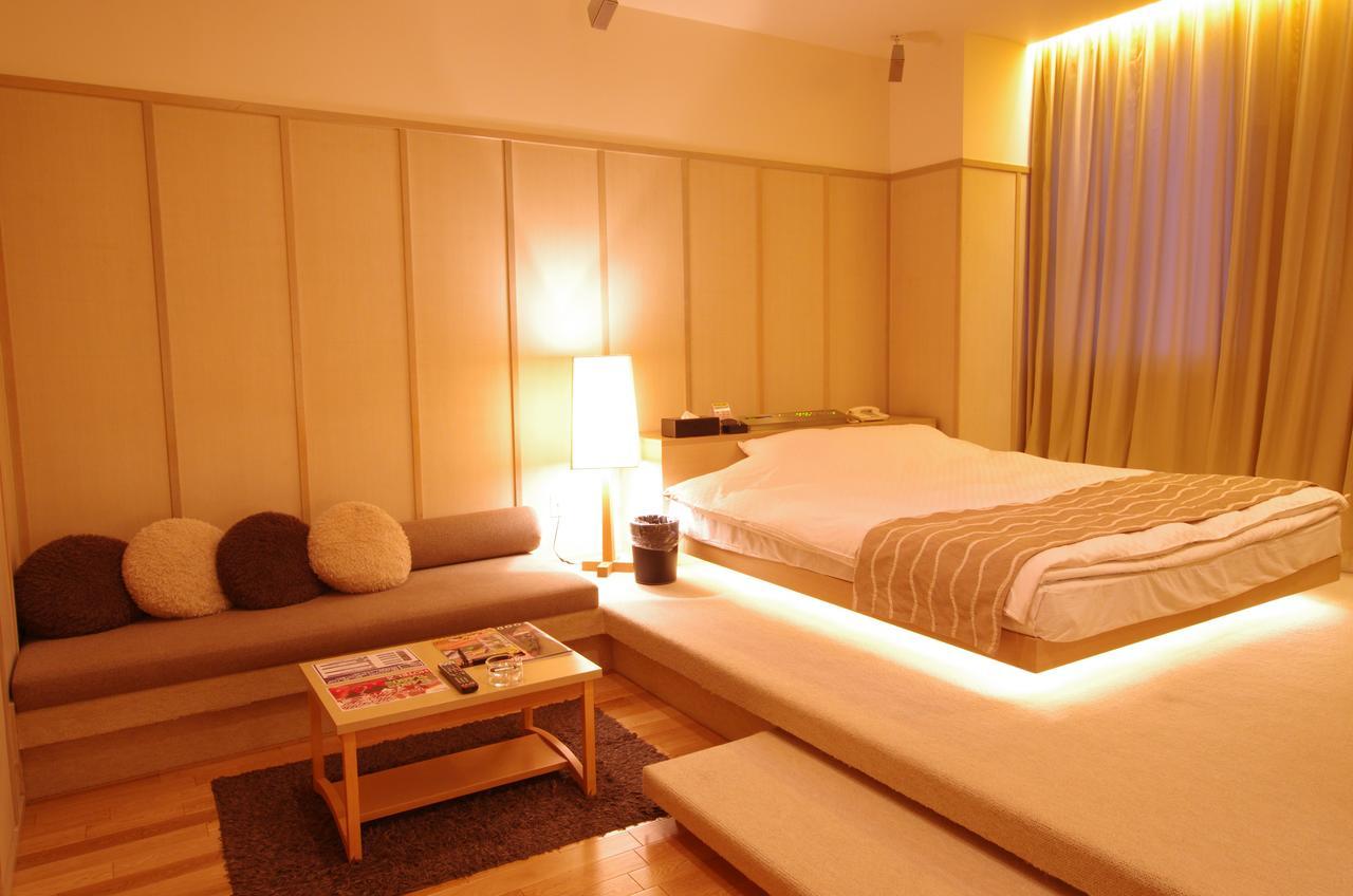 Blue Hotel Octa (Adults Only) Sapporo Zewnętrze zdjęcie