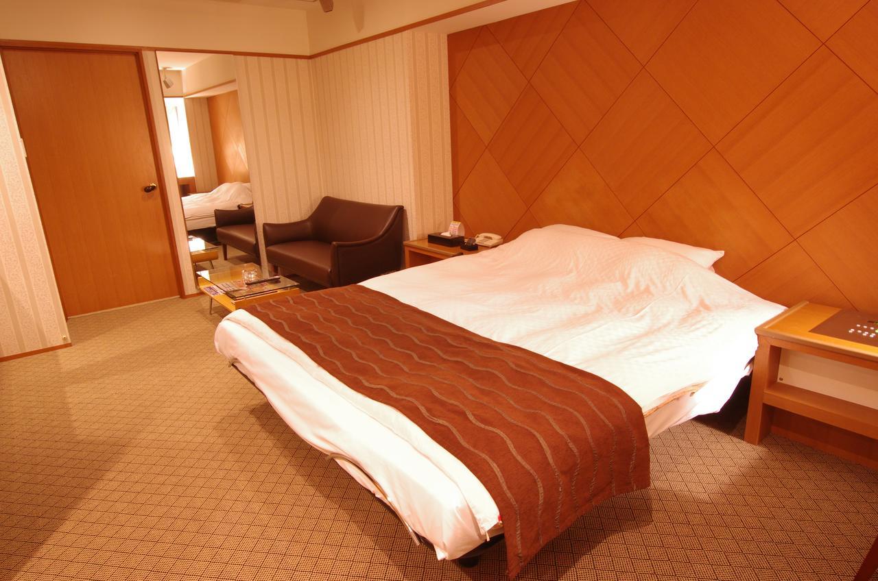 Blue Hotel Octa (Adults Only) Sapporo Zewnętrze zdjęcie